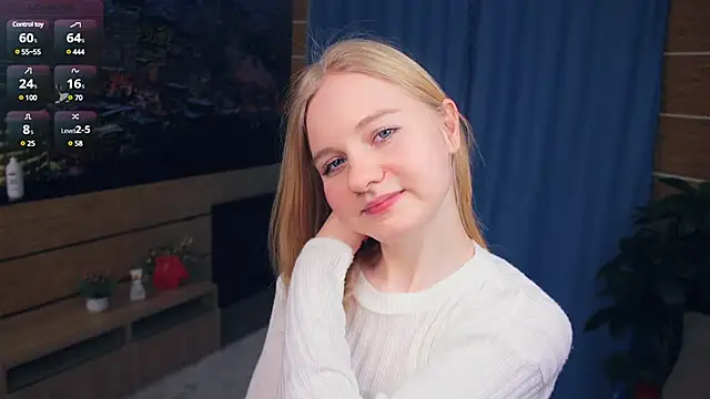 Snapshot of OdelinaFicken chatting on 02-11-25, 07:23 OdelinaFicken online show from 02-11-25, 07:23