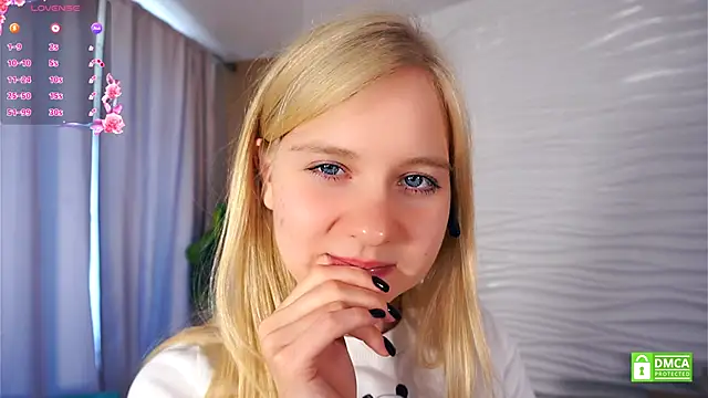 Snapshot of OdelinaFicken chatting on 09-15-25, 06:13 OdelinaFicken online show from 09-15-25, 06:13