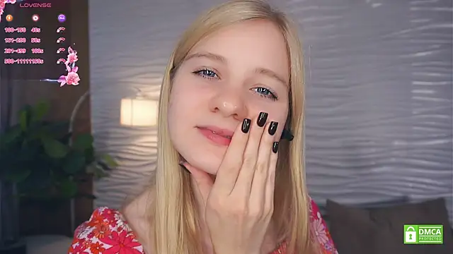 Snapshot of OdelinaFicken chatting on 09-18-25, 06:26 OdelinaFicken online show from 09-18-25, 06:26