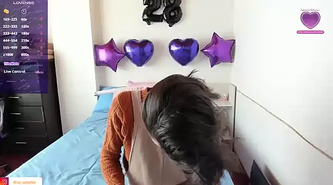 Snapshot of aiko_mori chatting on 01-29-25, 04:19 aiko mori online show from 01-29-25, 04:19