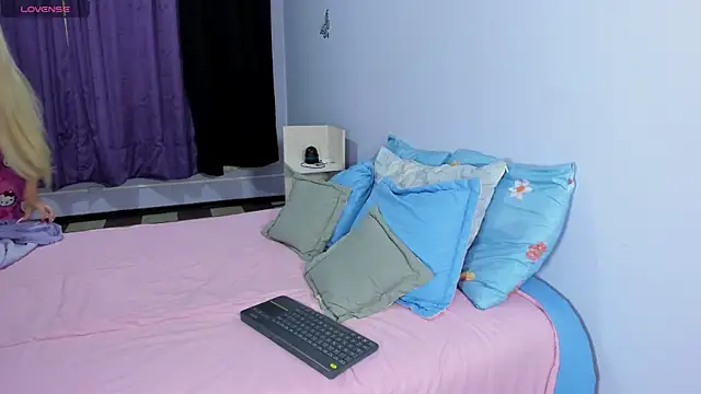 aiko mori online show from 04-14-26, 11:22