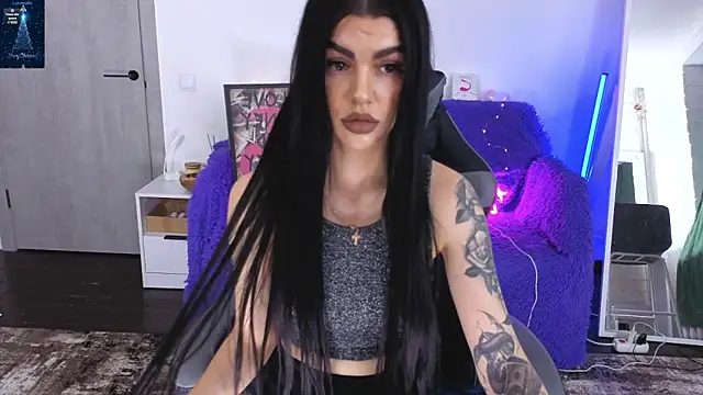 Tiffany lab online show from 12-04-25, 04:16