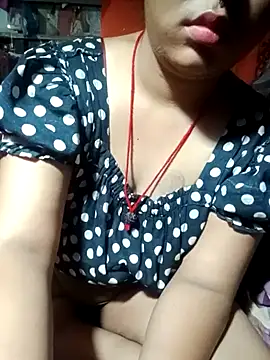 Snapshot of Super-Couple chatting on 03-11-25, 11:48 Super-Couple online show from 03-11-25, 11:48