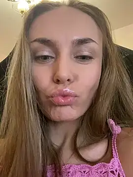 Burning girlss online show from 12-22-24, 02:17