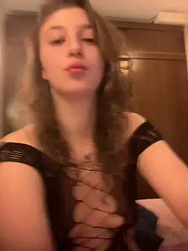 lolippp666 online show from 02-12-25, 11:30