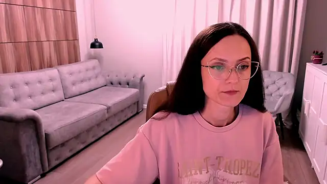 Amazingeyes88 online show from 06-23-26, 12:14