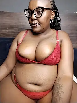 Snapshot of CHERRYYUMMY chatting on 04-19-26, 11:42 CHERRYYUMMY online show from 04-19-26, 11:42