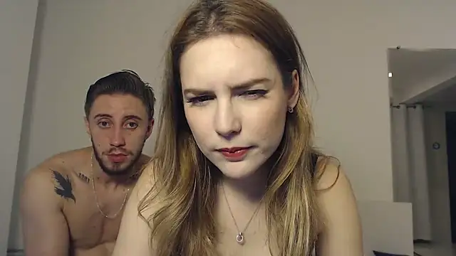 Snapshot of cloesweetdreams chatting on 02-14-25, 04:47 cloesweetdreams online show from 02-14-25, 04:47