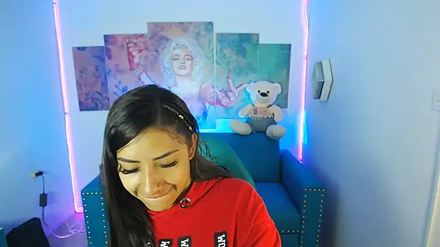 Sofi hot 4m online show from 02-03-25, 12:25