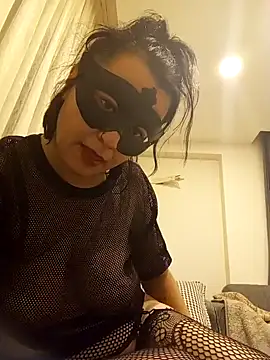 Snapshot of Siyahinci34 chatting on 12-26-24, 03:10 Siyahinci34 online show from 12-26-24, 03:10