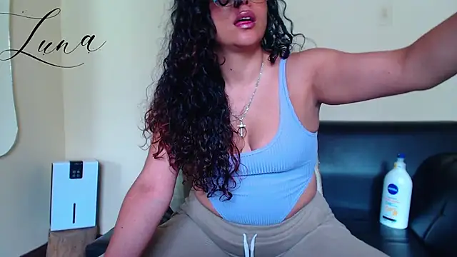 Lunavega1 online show from 04-07-26, 07:03