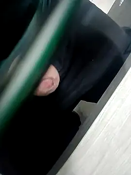 Snapshot of jezusex chatting on 02-28-25, 09:23 jezusex online show from 02-28-25, 09:23