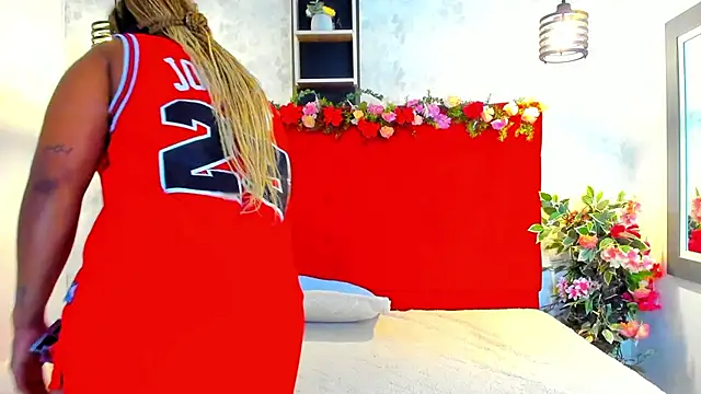 SilvannaFit online show from 02-27-26, 11:32