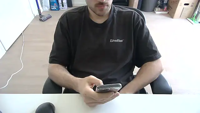 taallguyy 196 online show from 03-22-26, 09:13