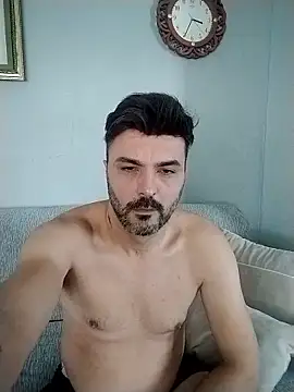 Snapshot of hot_man_eray chatting on 10-26-25, 12:33 hot man eray online show from 10-26-25, 12:33