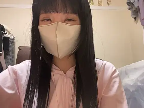 yuuna chat online show from 03-06-25, 12:30