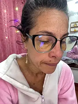 Snapshot of Goddess-Love- chatting on 12-17-25, 09:26 Goddess-Love- online show from 12-17-25, 09:26