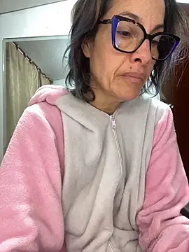 Snapshot of Goddess-Love- chatting on 06-16-26, 09:12 Goddess-Love- online show from 06-16-26, 09:12