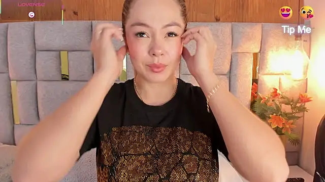 Saori newman online show from 01-25-25, 12:16