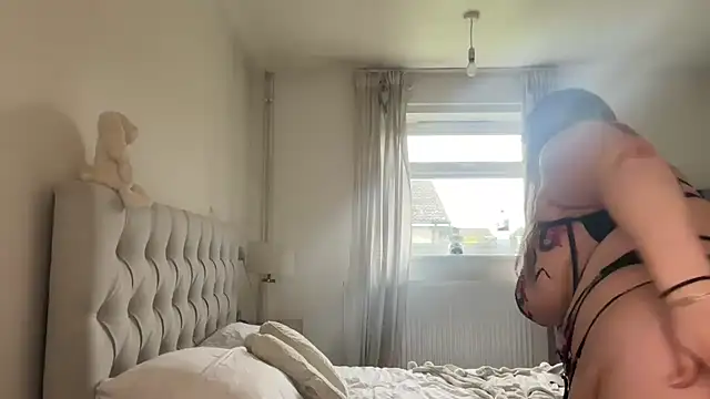 blairbella online show from 02-23-25, 02:25