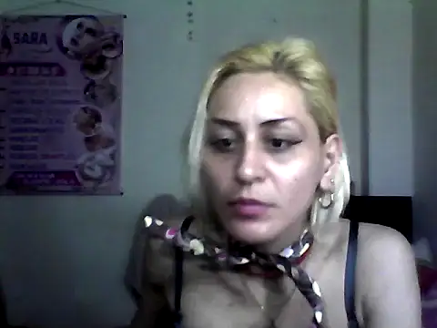 Snapshot of ariana_crazzy chatting on 02-28-25, 06:43 ariana crazzy online show from 02-28-25, 06:43