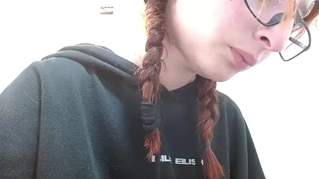 Snapshot of CelesteAyase chatting on 02-21-25, 04:18 CelesteAyase online show from 02-21-25, 04:18