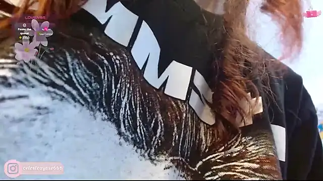 Snapshot of CelesteAyase chatting on 10-22-25, 11:59 CelesteAyase online show from 10-22-25, 11:59