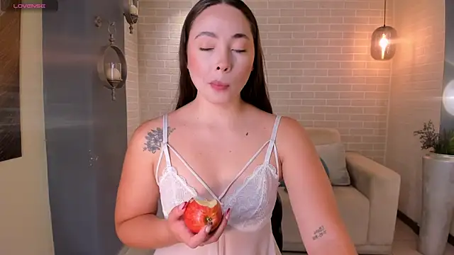 AlinaKravitz online show from 04-08-26, 07:36