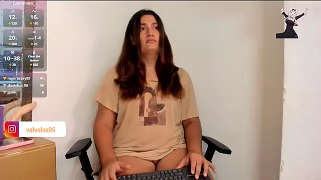 Valery Maravilla  online show from 12-08-24, 10:47