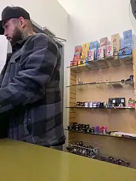 Snapshot of jr91esl chatting on 02-23-25, 09:37 jr91esl online show from 02-23-25, 09:37