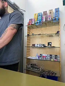 Snapshot of jr91esl chatting on 03-05-25, 09:59 jr91esl online show from 03-05-25, 09:59