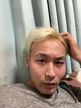 kouji8800 online show from 01-03-25, 12:30