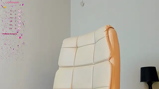 Evacadooo online show from 02-22-25, 05:34