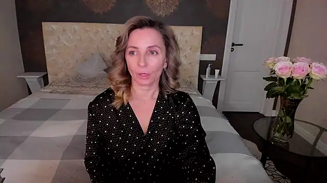 Snapshot of AllisonWilliams chatting on 10-10-25, 05:01 AllisonWilliams online show from 10-10-25, 05:01