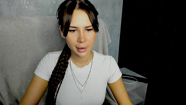 SuraMune online show from 02-18-26, 06:04