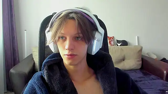 Ostin meow online show from 11-05-25, 07:41