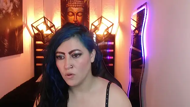Snapshot of scarleth_blue chatting on 05-01-26, 03:00 scarleth blue online show from 05-01-26, 03:00
