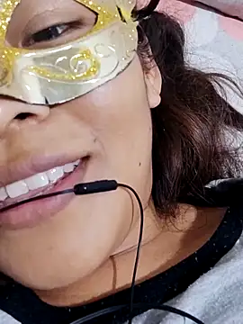 gabycita2 online show from 11-05-25, 03:06