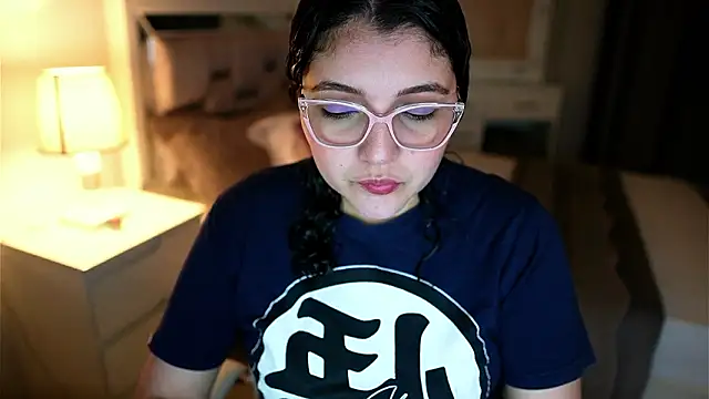 Camilaa bueno online show from 02-16-26, 11:34