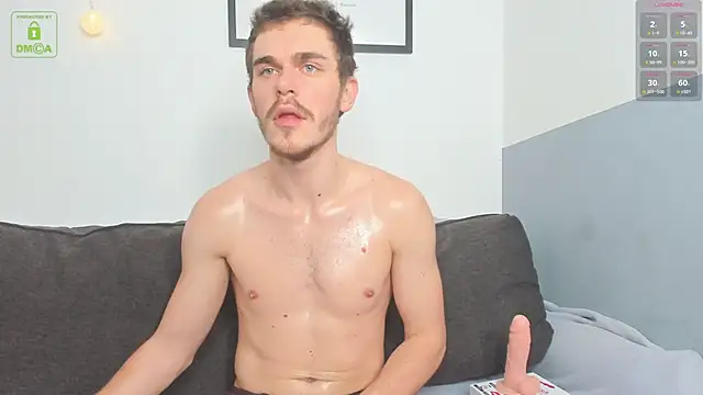 Snapshot of Perry_Knight chatting on 01-25-25, 10:07 Perry Knight online show from 01-25-25, 10:07