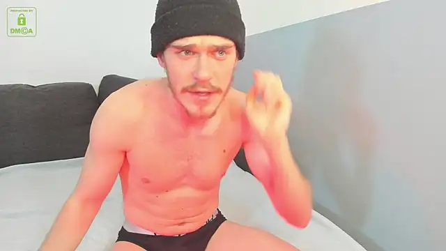 Snapshot of Perry_Knight chatting on 02-03-25, 05:14 Perry Knight online show from 02-03-25, 05:14