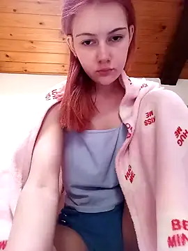 ella grays online show from 01-01-25, 02:20