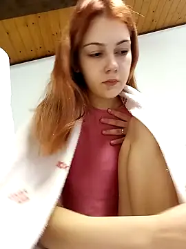 ella grays online show from 01-06-25, 04:02