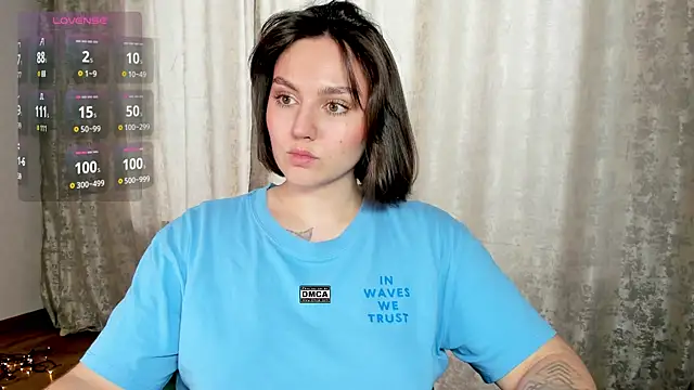 Snapshot of Hoot_owl_cb chatting on 03-04-25, 12:39 Hoot owl cb online show from 03-04-25, 12:39