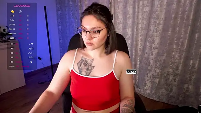 Snapshot of Hoot_owl_cb chatting on 11-13-25, 10:19 Hoot owl cb online show from 11-13-25, 10:19