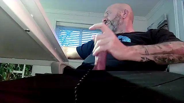 MileHighCock online show from 12-13-24, 11:39