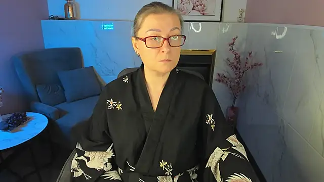 AlexandraKind online show from 12-05-25, 08:49