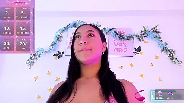 Snapshot of _karenestrada chatting on 10-08-25, 05:27 karenestrada online show from 10-08-25, 05:27