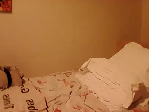 housewife shantie online show from 03-19-26, 01:20