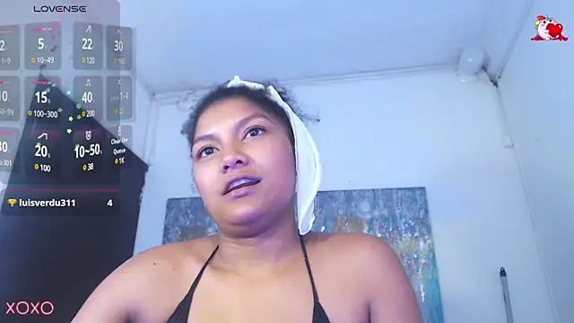 Snapshot of elly_willis chatting on 03-22-25, 10:59 elly willis online show from 03-22-25, 10:59